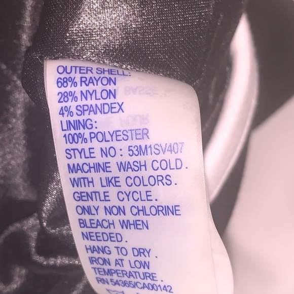 Nygard Zippered Jacket - Picture 5 of 6